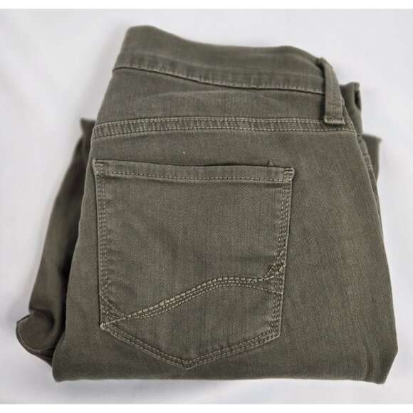 NYDJ Dayla Wide Cuff Capri Jeans Size 4 Olive Green Lift Tuck Technology Denim - Picture 10 of 10